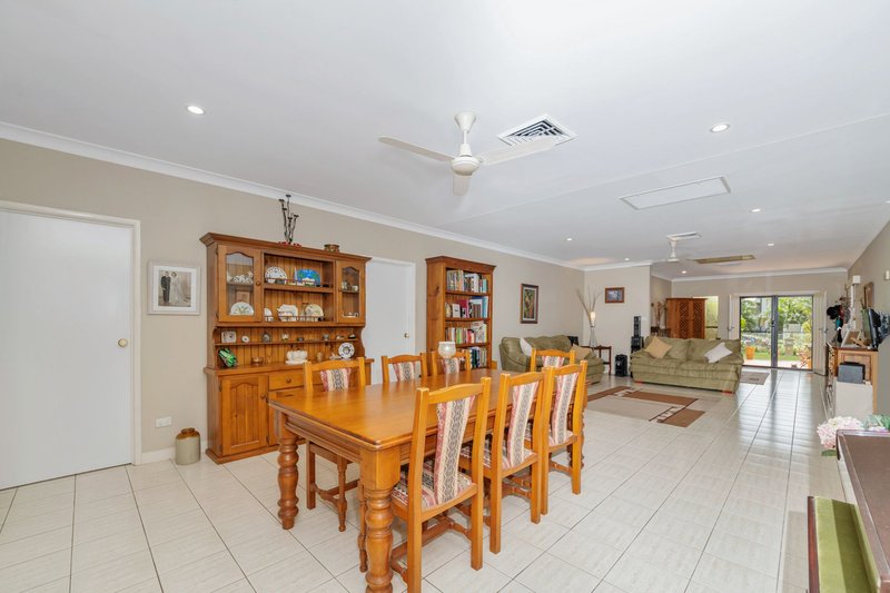 Photo - 3 Adelong Drive, Cranbrook QLD 4814 - Image 6