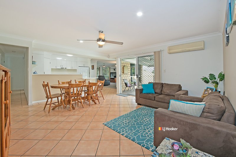 Photo - 3 Adraan Court, Dakabin QLD 4503 - Image 6