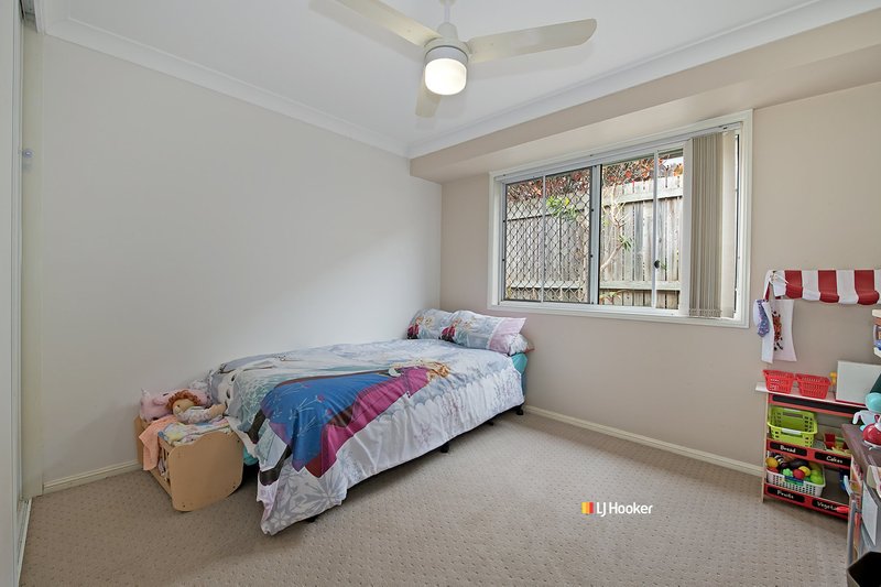 Photo - 3 Adraan Court, Dakabin QLD 4503 - Image 13