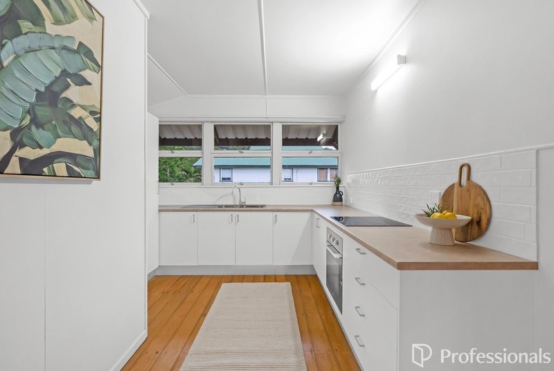 Photo - 3 Aeroglen Drive, Aeroglen QLD 4870 - Image 8
