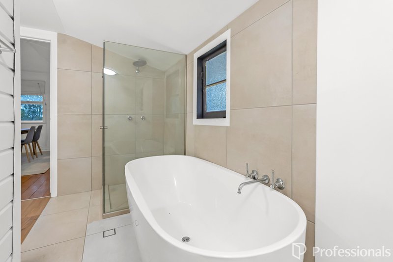 Photo - 3 Aeroglen Drive, Aeroglen QLD 4870 - Image 15