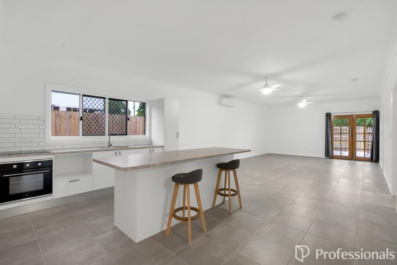 Photo - 3 Aeroglen Drive, Aeroglen QLD 4870 - Image 18