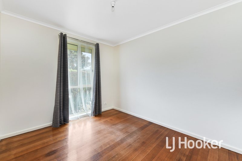 Photo - 3 Agathea Court, Frankston North VIC 3200 - Image 8