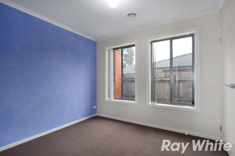 Photo - 3 Age Place, Pakenham VIC 3810 - Image 8