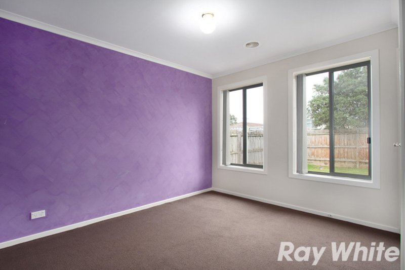 Photo - 3 Age Place, Pakenham VIC 3810 - Image 10