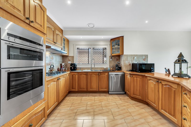 Photo - 3 Agnes Street, St Albans VIC 3021 - Image 6