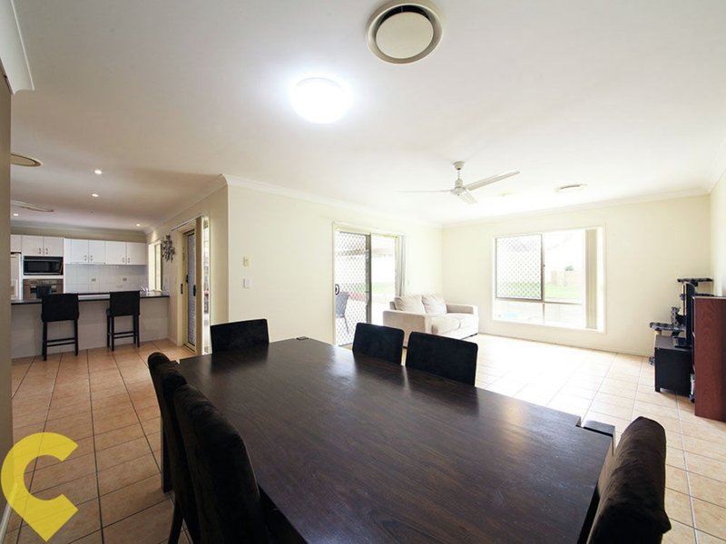 Photo - 3 Ainslie Street, North Lakes QLD 4509 - Image 10