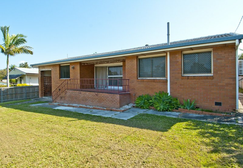 Photo - 3 Alamein Street, Beenleigh QLD 4207 - Image 3