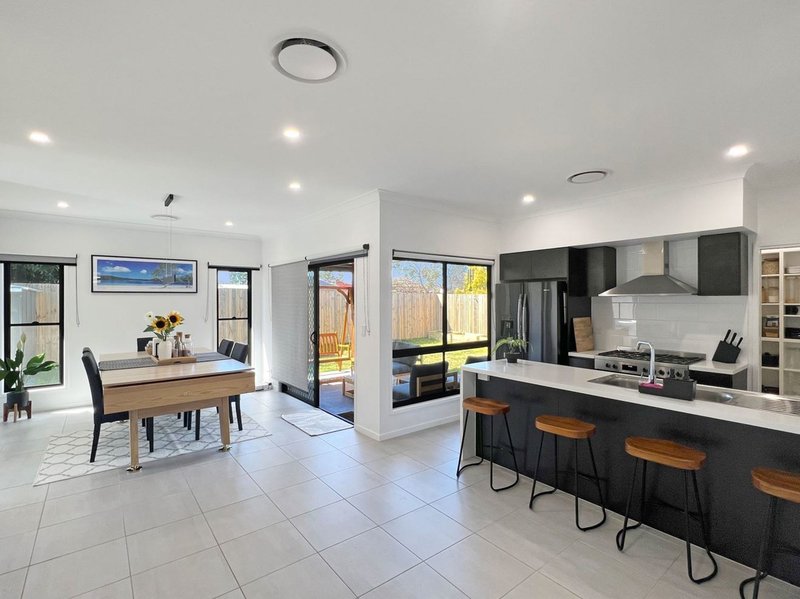 Photo - 3 Albert Street, Rosewood QLD 4340 - Image