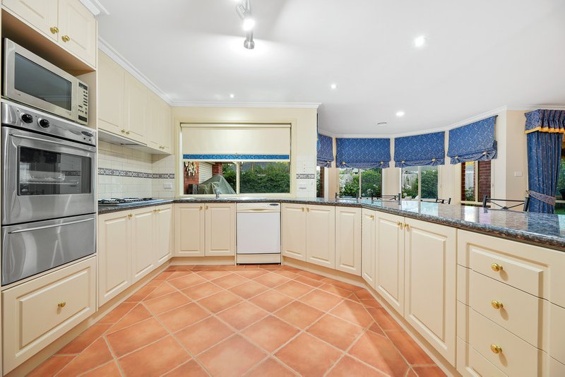 Photo - 3 Alderley Court, Narre Warren South VIC 3805 - Image 2