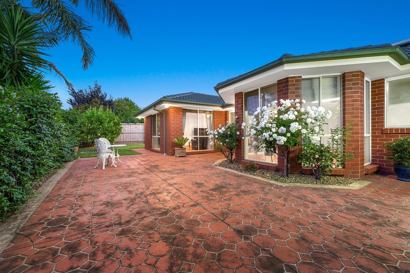 Photo - 3 Alderley Court, Narre Warren South VIC 3805 - Image 5