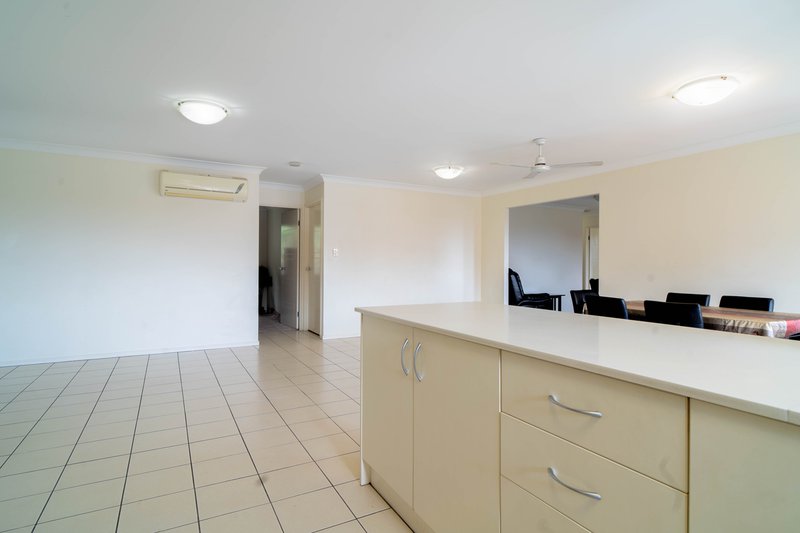 Photo - 3 Alexander Close, Redbank Plains QLD 4301 - Image 7