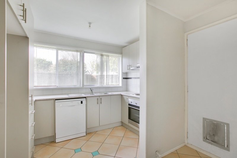 Photo - 3 Alexander Crescent, Frankston VIC 3199 - Image 2