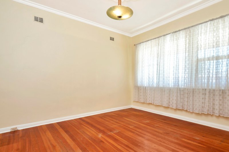 Photo - 3 Alison Street, Athol Park SA 5012 - Image 5