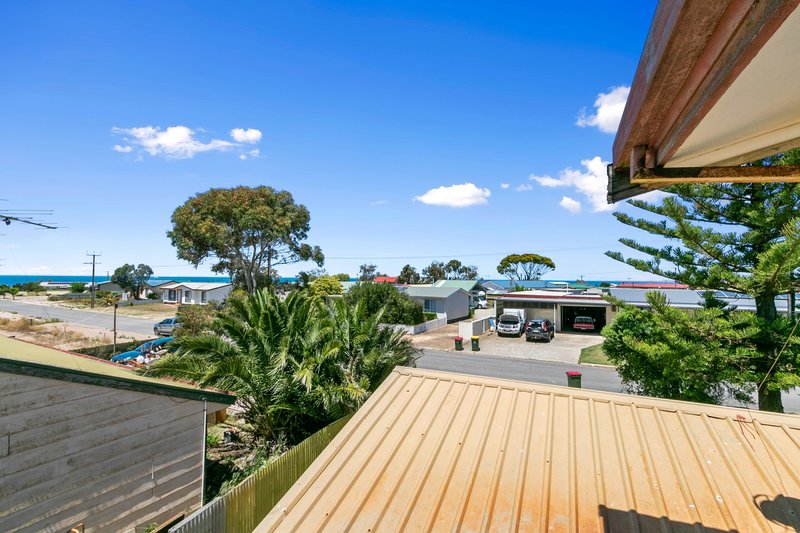 Photo - 3 Allen Road, Tiddy Widdy Beach SA 5571 - Image 2