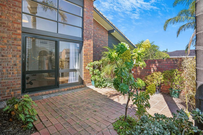 Photo - 3 Allerdice Court, West Lakes SA 5021 - Image 21