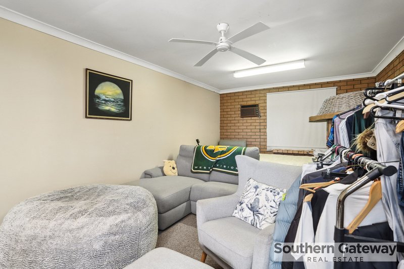 Photo - 3 Allin Place, Parmelia WA 6167 - Image 12