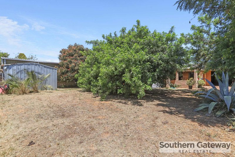 Photo - 3 Allin Place, Parmelia WA 6167 - Image 25