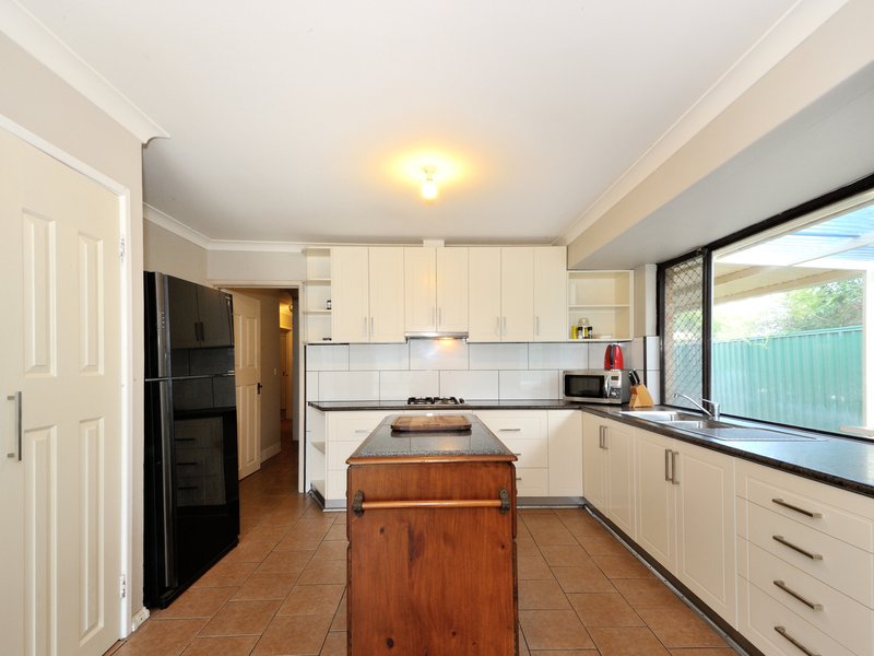 Photo - 3 Almond Place, Shoalwater WA 6169 - Image 8