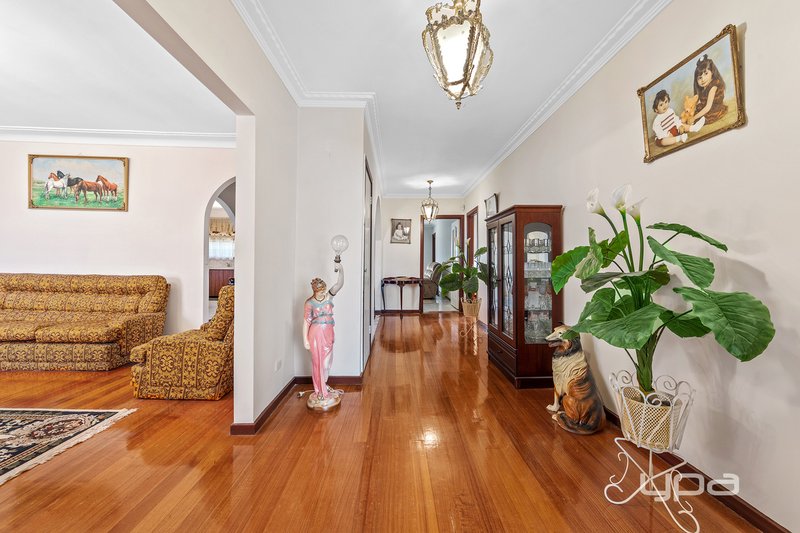 Photo - 3 Alvina Street, Sunshine North VIC 3020 - Image 3