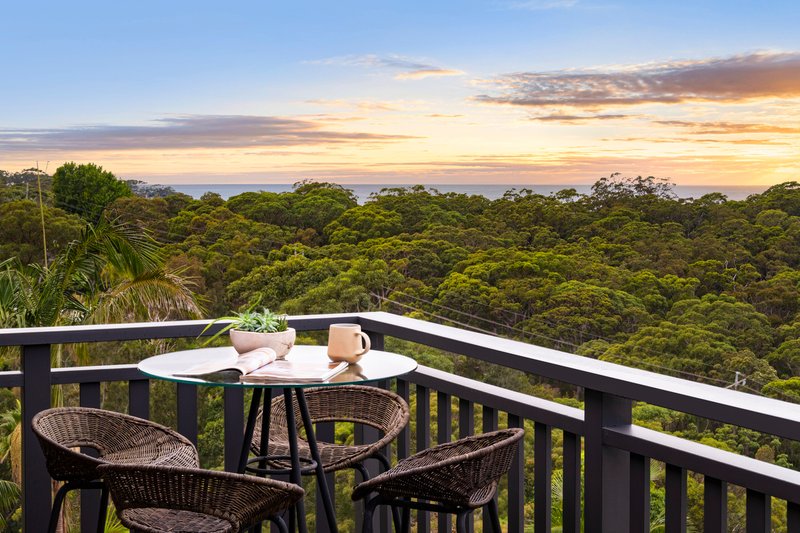 Photo - 3 Amaroo Avenue, Elanora Heights NSW 2101 - Image 1