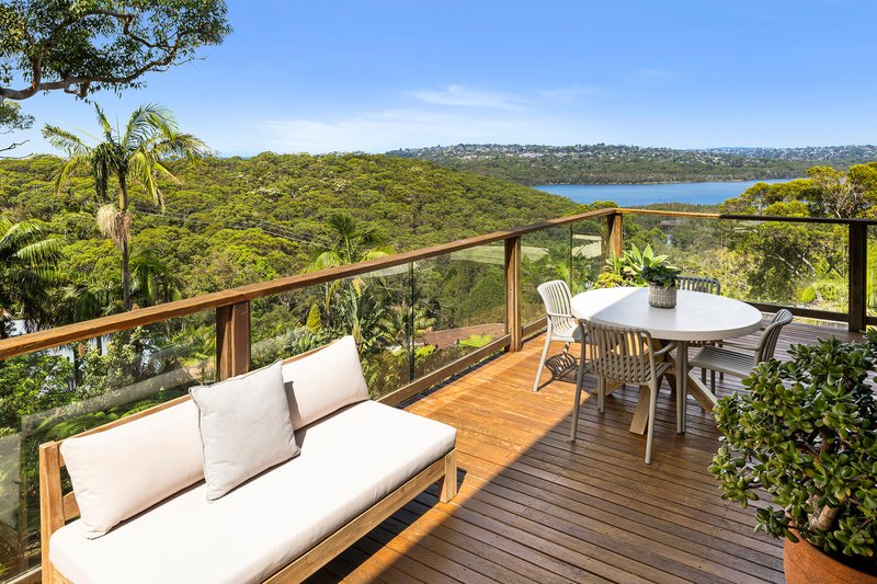 Photo - 3 Amaroo Avenue, Elanora Heights NSW 2101 - Image 5