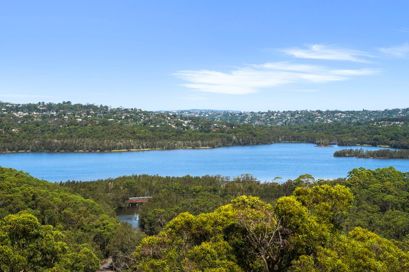 Photo - 3 Amaroo Avenue, Elanora Heights NSW 2101 - Image 6