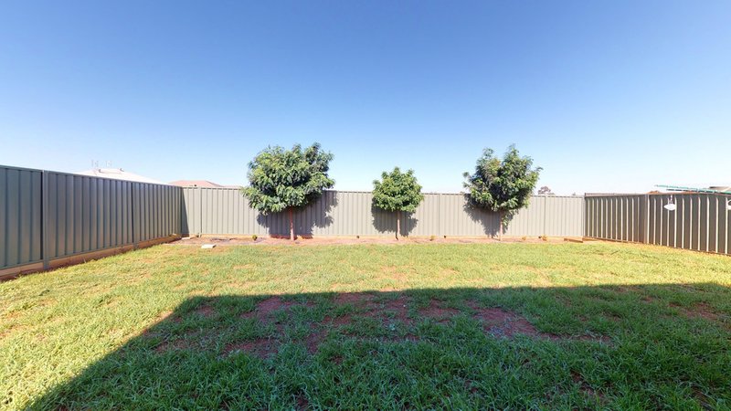 Photo - 3 Amber Court, Dubbo NSW 2830 - Image 13