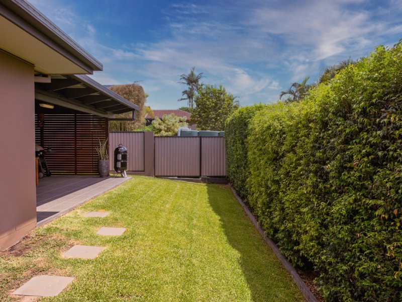 Photo - 3 Amethyst Court, Carrara QLD 4211 - Image 7