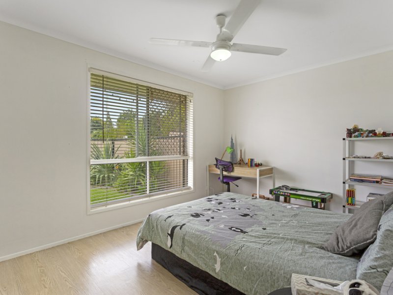 Photo - 3 Amethyst Court, Carrara QLD 4211 - Image 16