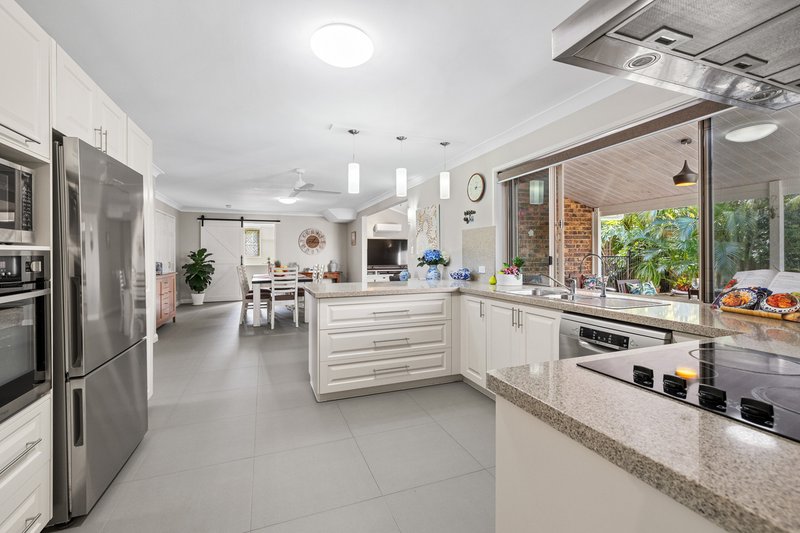 Photo - 3 Amity Court, Victoria Point QLD 4165 - Image 10