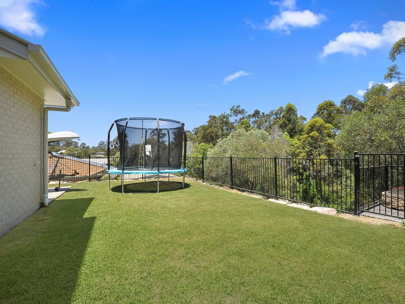 Photo - 3 Amorosa Court, Eatons Hill QLD 4037 - Image 24