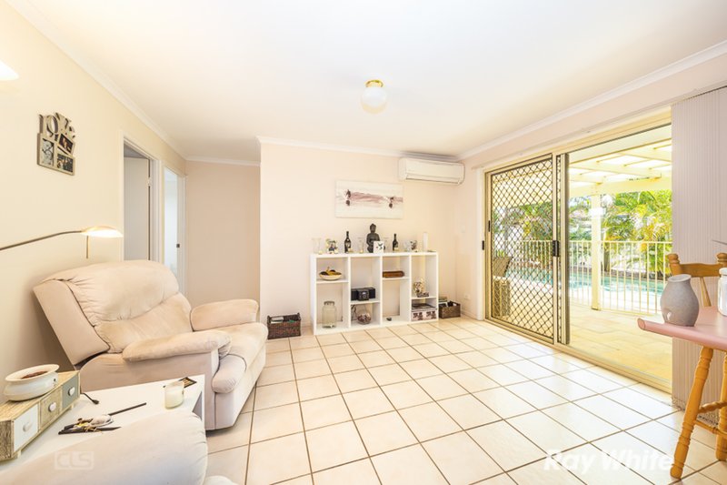 Photo - 3 Anchor Court, Banksia Beach QLD 4507 - Image 3