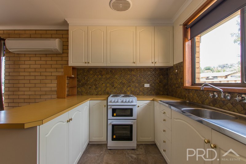 Photo - 3 Anderson Place, Tumut NSW 2720 - Image 4