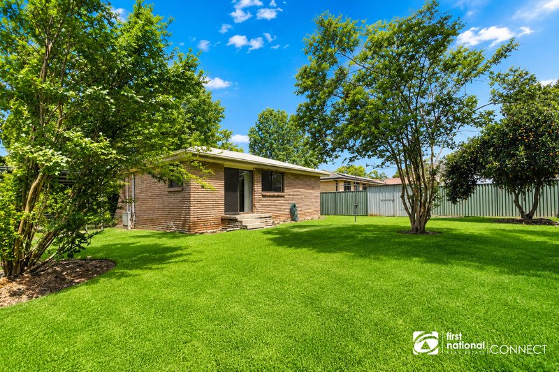 Photo - 3 Andrew Town Place, Richmond NSW 2753 - Image 6