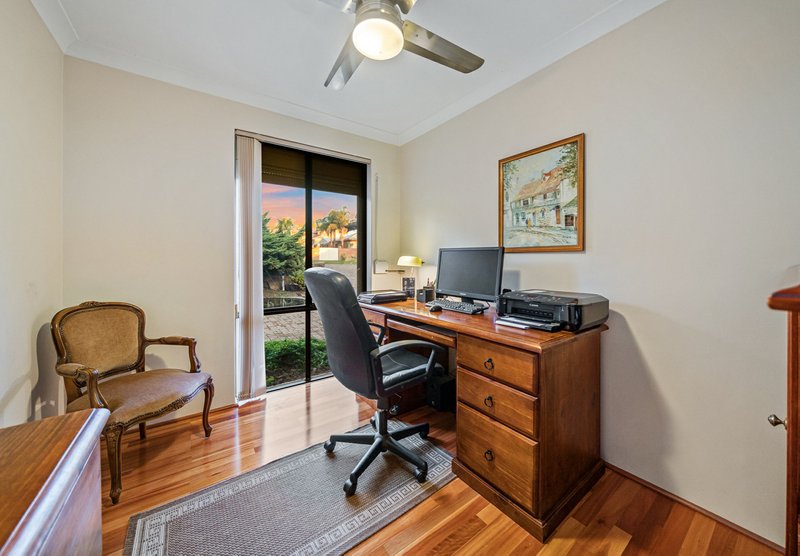 Photo - 3 Anitra Court, Coogee WA 6166 - Image 22