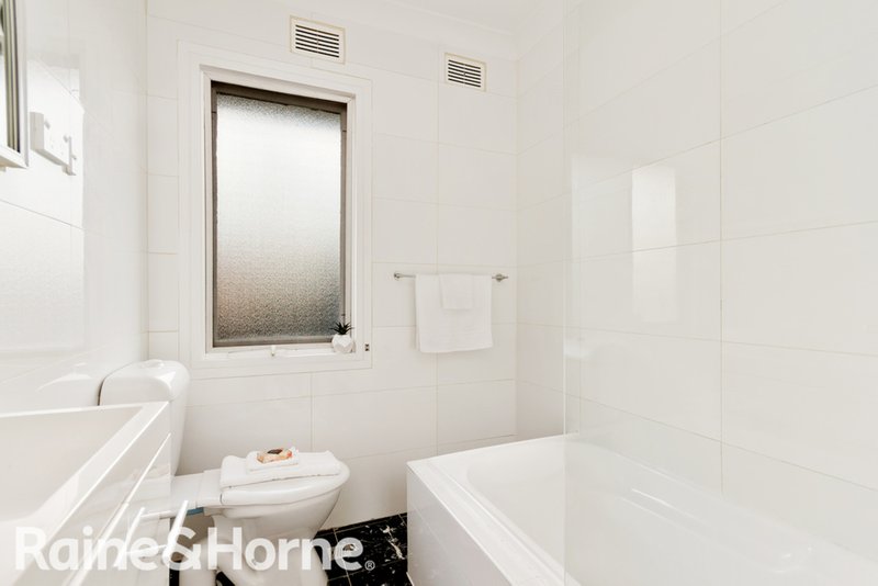 Photo - 3 Anitra Place, Shalvey NSW 2770 - Image 5