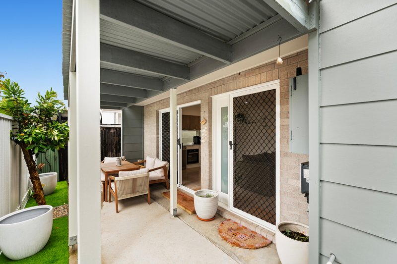 Photo - 3 Anna Lane, Deception Bay QLD 4508 - Image 2