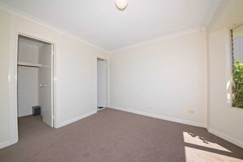 Photo - 3 Annandale Circle, Kinross WA 6028 - Image 7