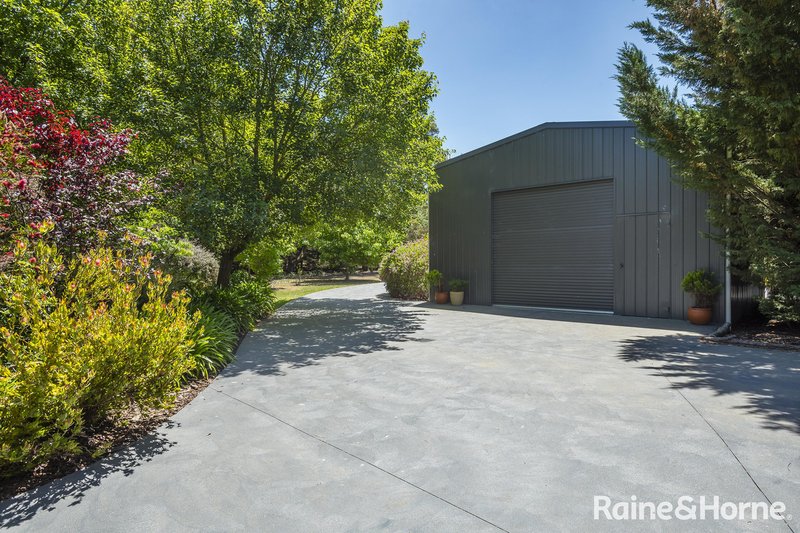 Photo - 3 Annie Catherine Court, New Gisborne VIC 3438 - Image 25