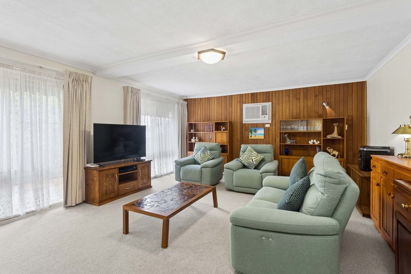 Photo - 3 Anona Way, Fairview Park SA 5126 - Image 7