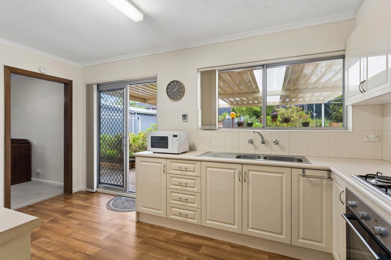 Photo - 3 Anona Way, Fairview Park SA 5126 - Image 11
