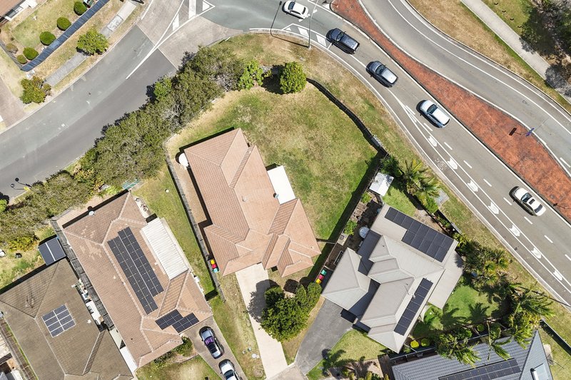 Photo - 3 Ansett Way, Upper Coomera QLD 4209 - Image 2