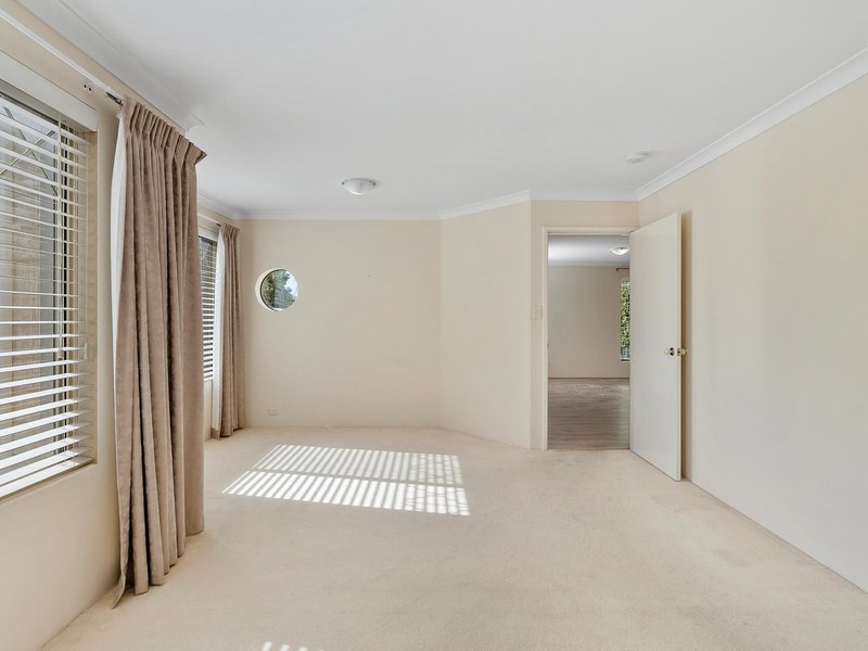 Photo - 3 Antibes Court, Mindarie WA 6030 - Image 6