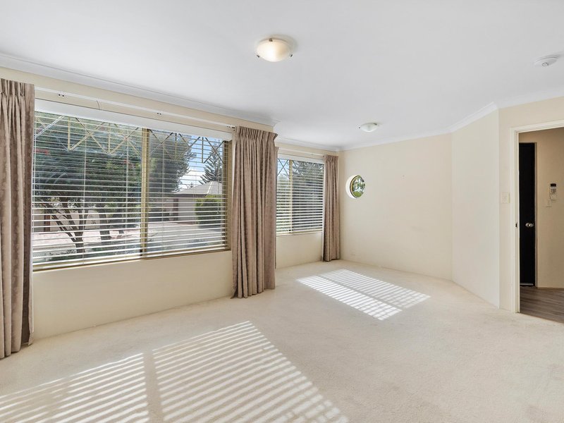 Photo - 3 Antibes Court, Mindarie WA 6030 - Image 8