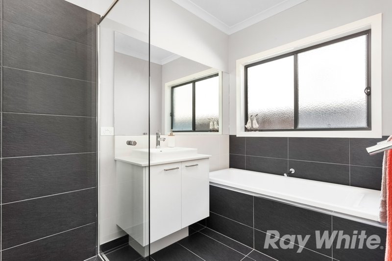 Photo - 3 Aperture Street, Coburg North VIC 3058 - Image 3