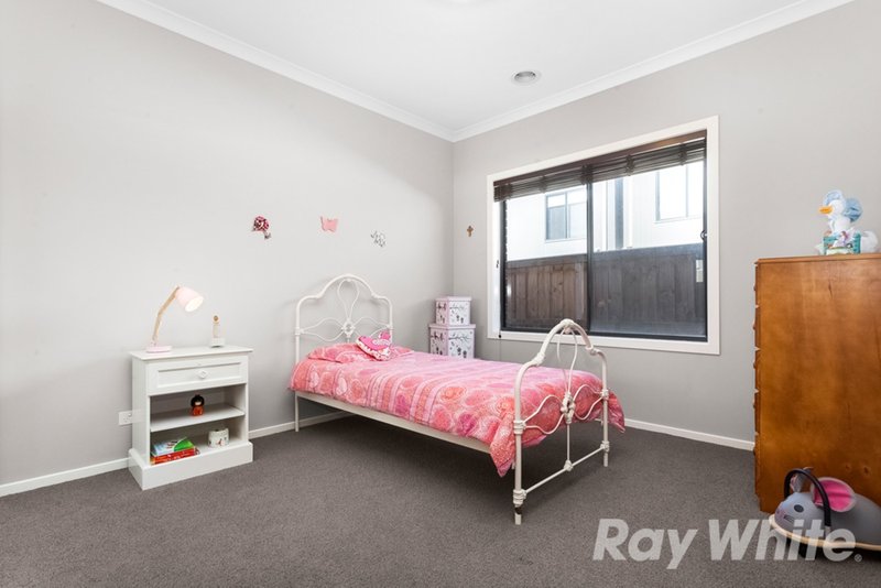 Photo - 3 Aperture Street, Coburg North VIC 3058 - Image 5