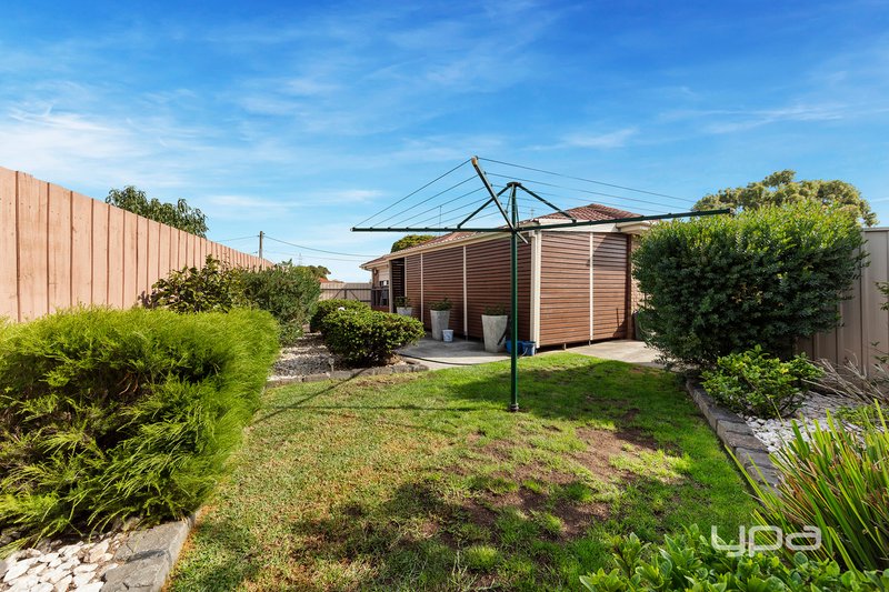 Photo - 3 April Close, Albanvale VIC 3021 - Image 15