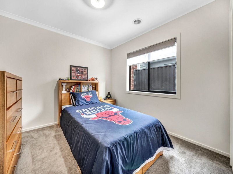 Photo - 3 Aranar Court, Bacchus Marsh VIC 3340 - Image 15