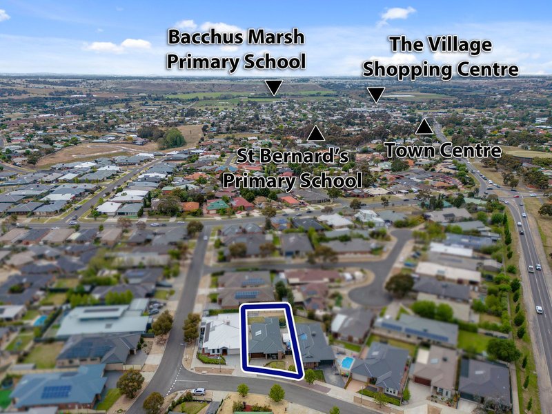 Photo - 3 Aranar Court, Bacchus Marsh VIC 3340 - Image 25